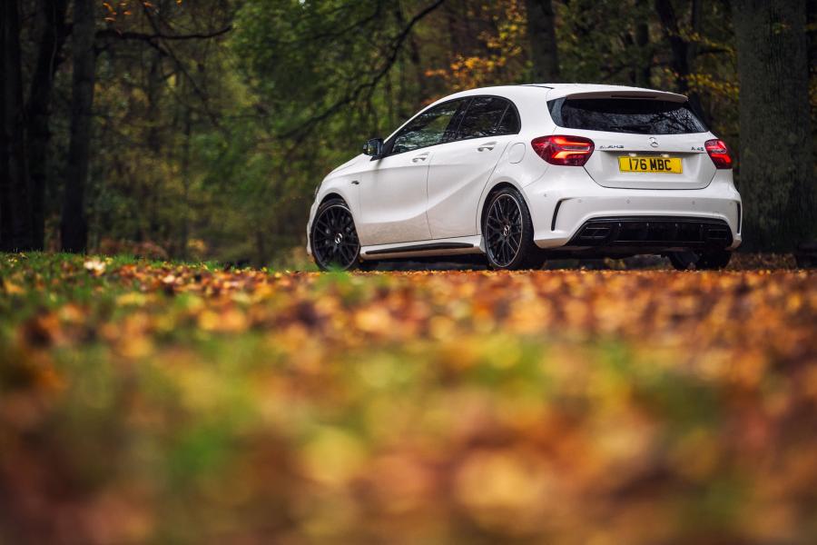  Mercedes-AMG A45 4Matic 2015 года  (UK) (фото 10 из 17)